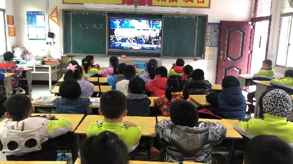 1浠水县绿杨乡程畈小学_副本.jpg