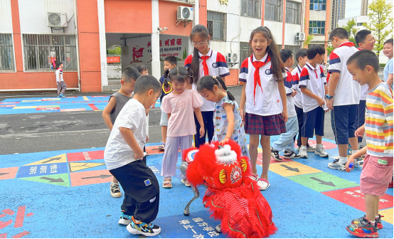 点亮科技梦，启航新学期399.png