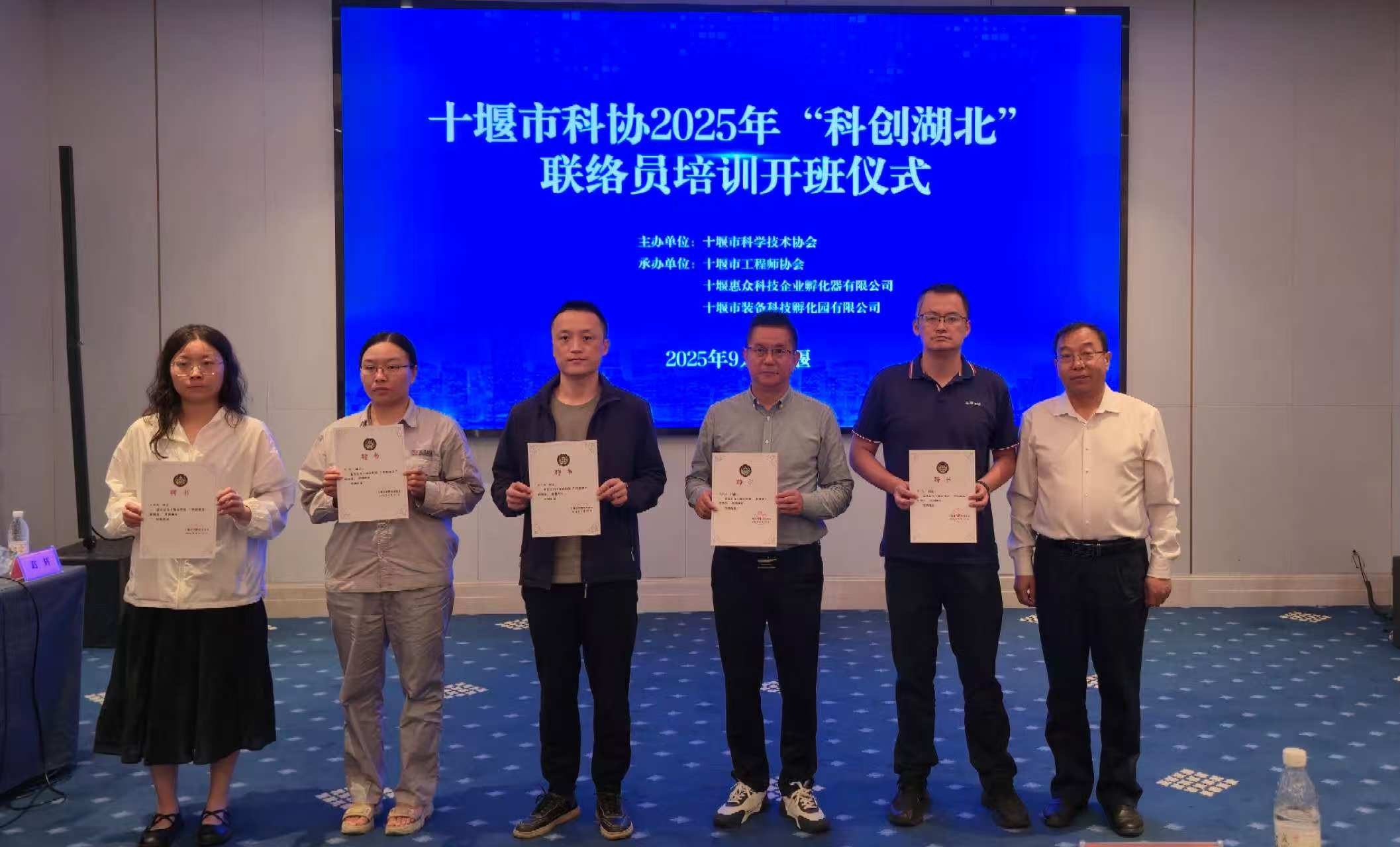 图片8.jpg