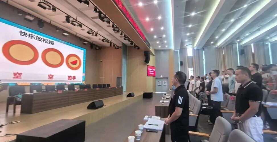 1758264723426038829.jpg 4.jpg