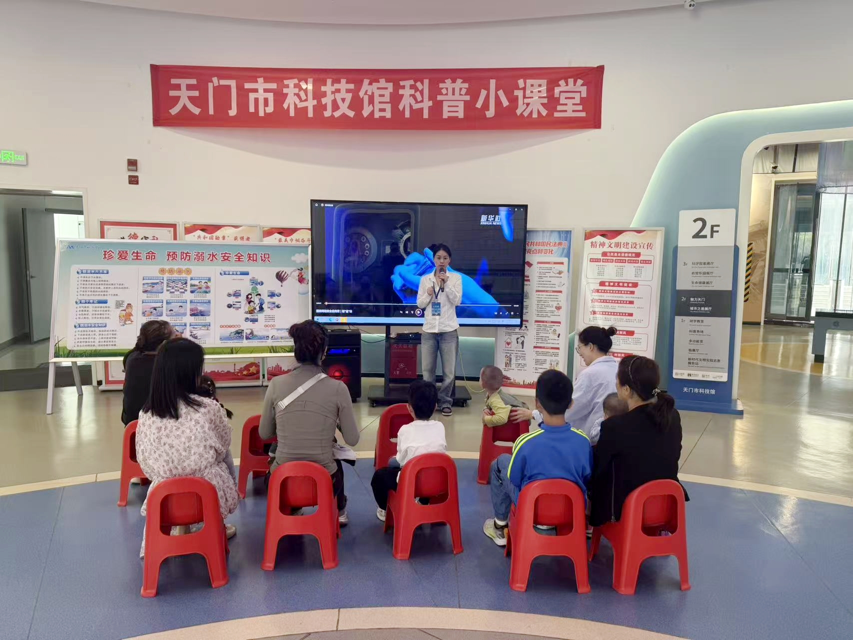 1758435240424081783.jpg 9d9d2bdcf1ab3757f3e08d7d5db216a0.jpg