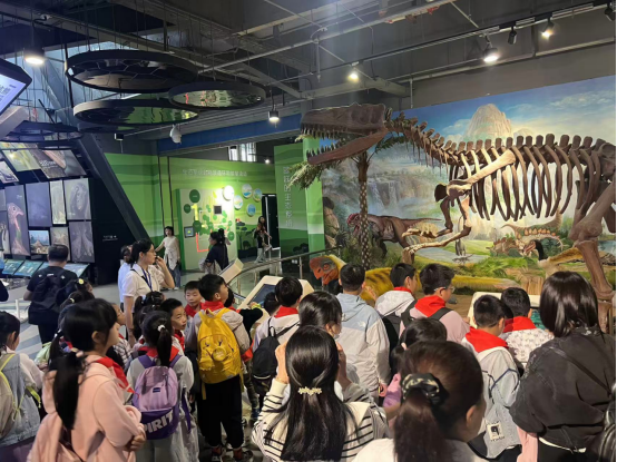 1758527992206048564.png 15.png