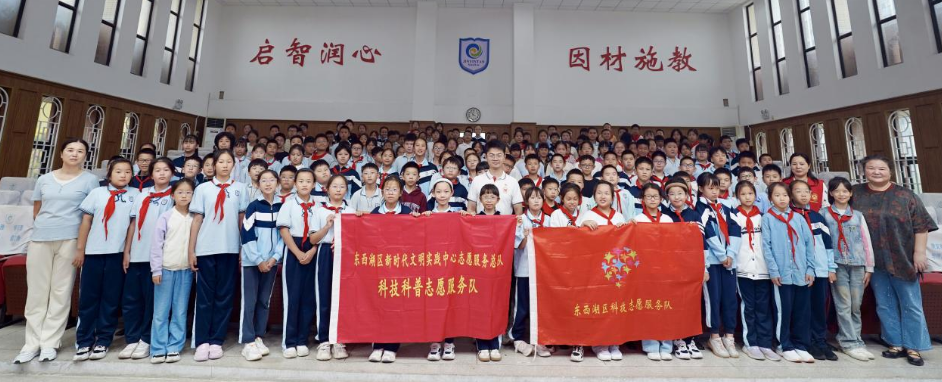 1758540599441061393.png 4.png