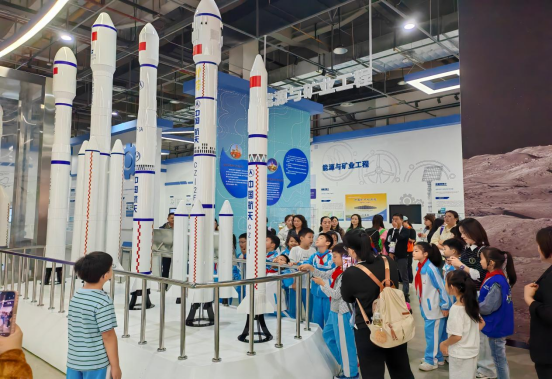 1758589941973023763.png 图片.png