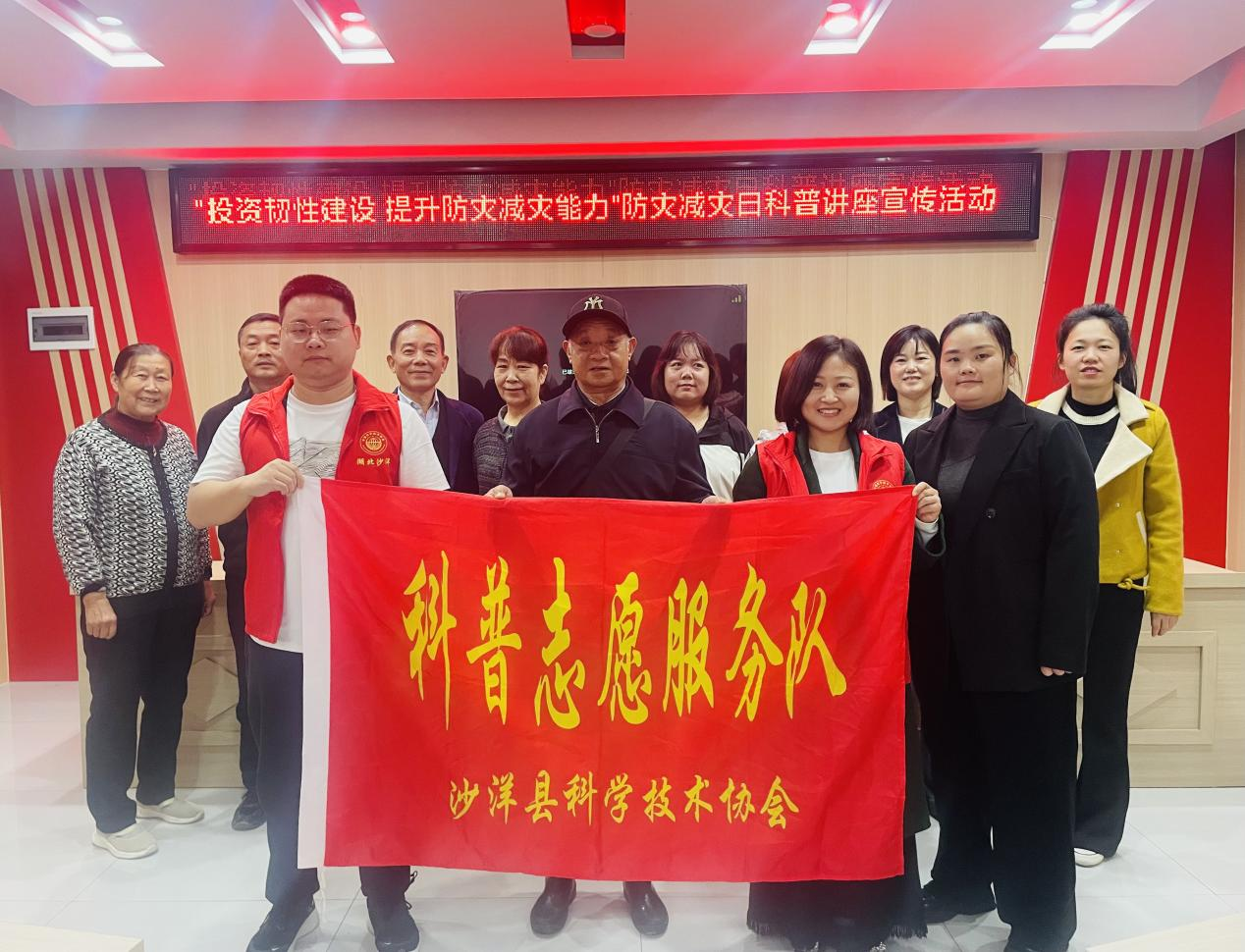 1760949768689018322.png 图片2.png