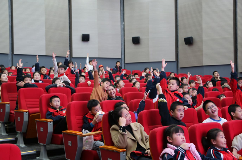 1761707205219037128.png 1761634805580640.png