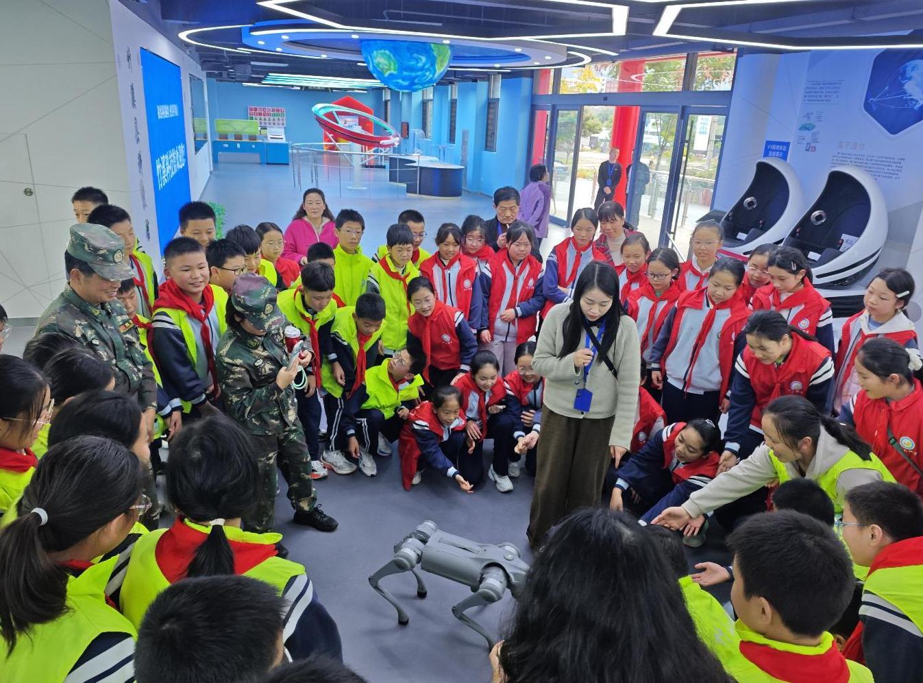 1761894573631051466.jpg 截图录屏_选择区域_20251031150927.jpg