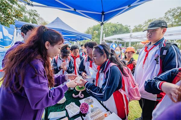 1763082254382052562.jpg 537deddb8a094692ac1af5f17fdef86e.jpg