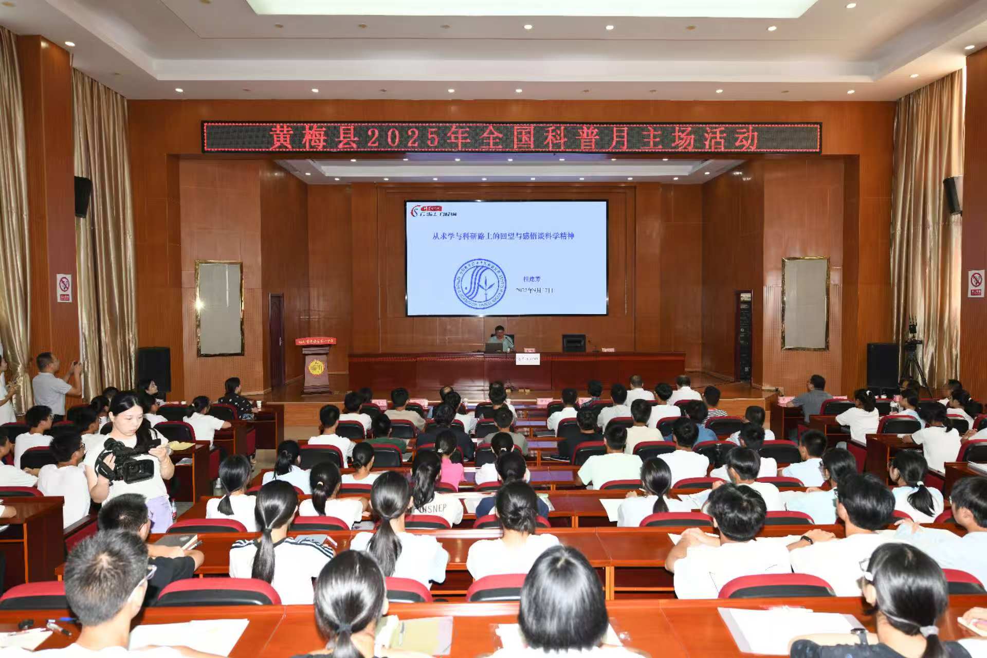 1764046655165077782.jpg 952776705.jpg