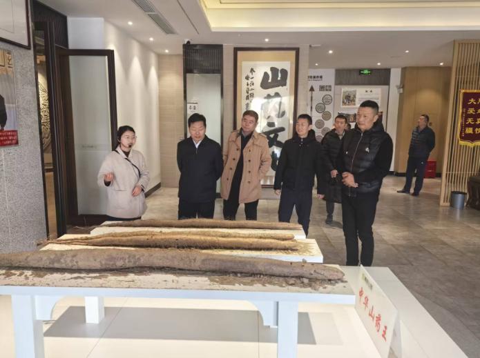 1764302323773049424.jpg 截图_选择区域_20251128115655.jpg