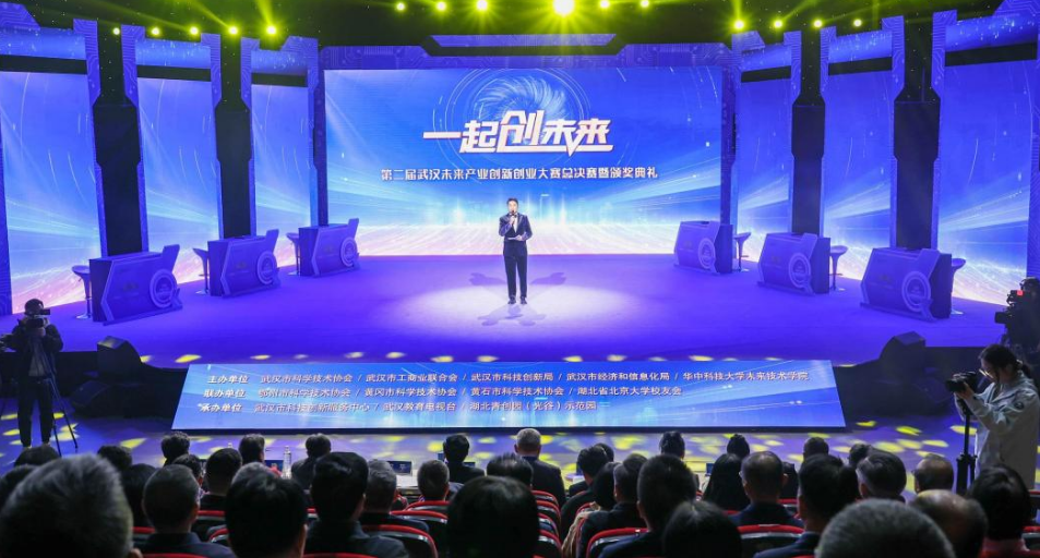 1764576197728011979.png 0.png