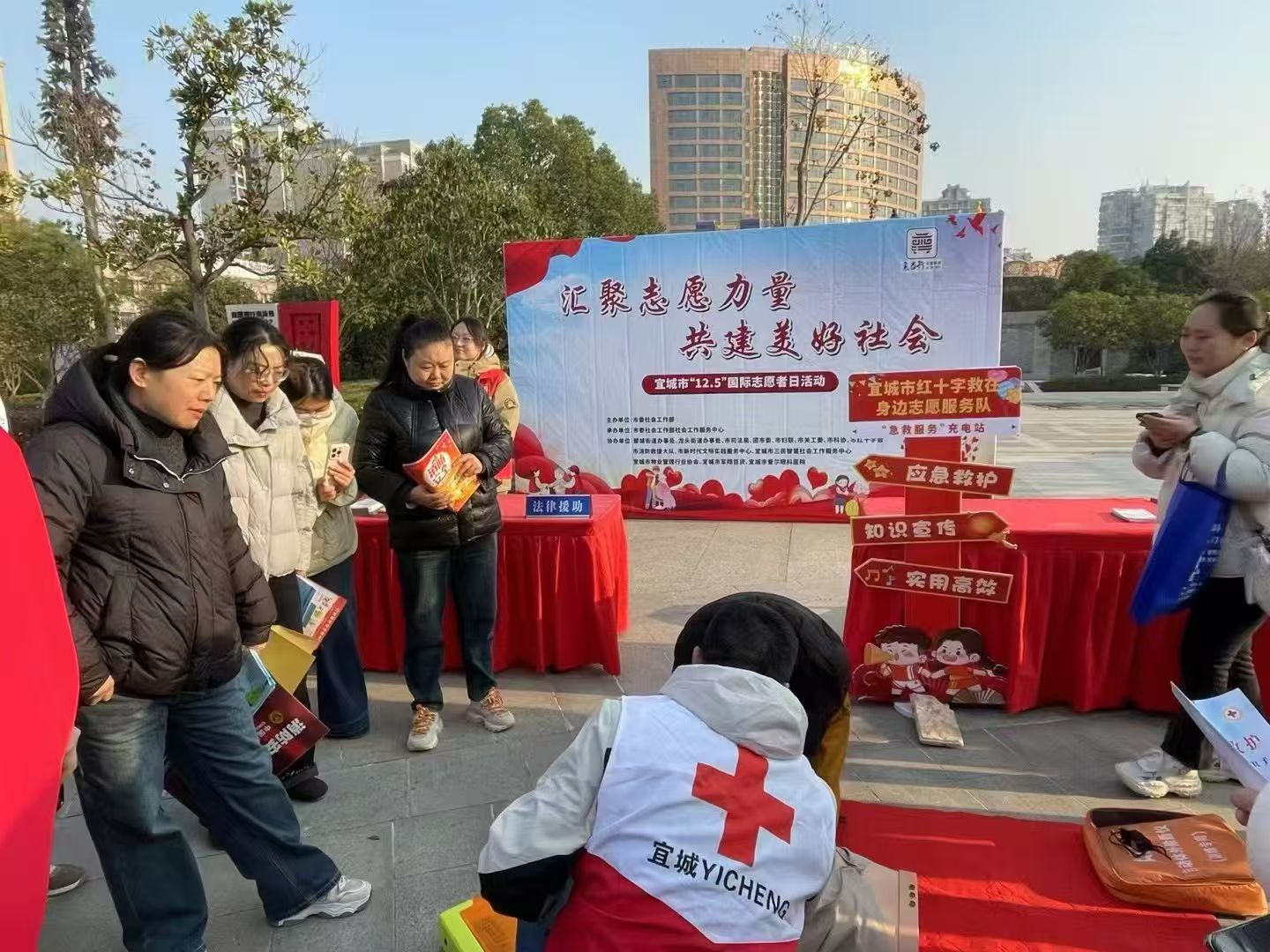 1764926448325029270.jpg 1764919318947225.jpg