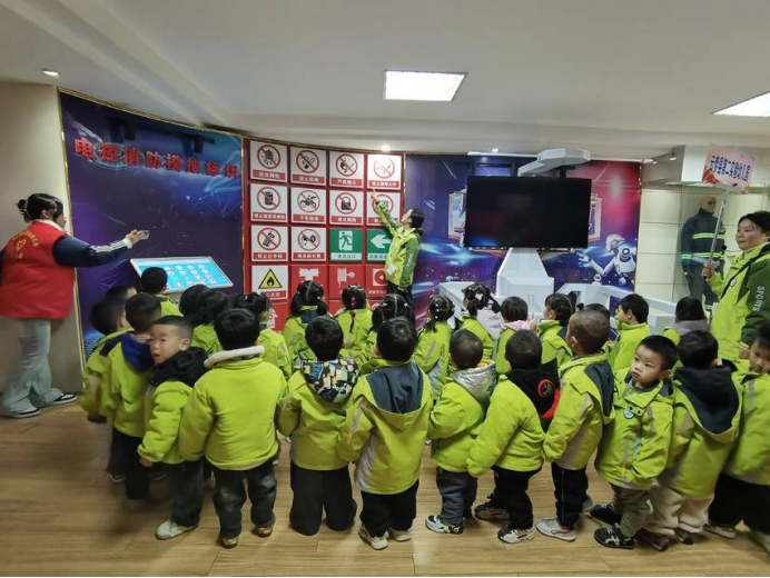 1765372745106053285.png 5.png