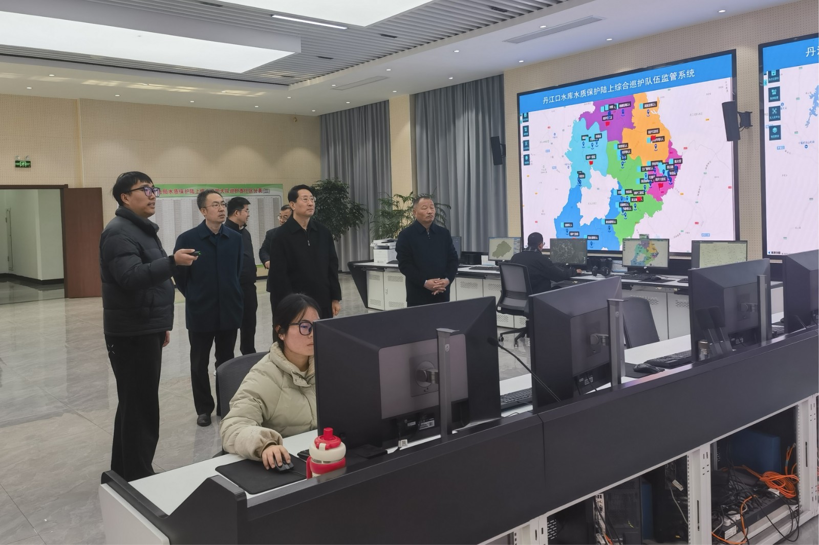 1765784303839021269.jpg 图片2.jpg