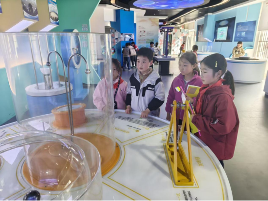 1775527257743092508.png 1775206558297574.png