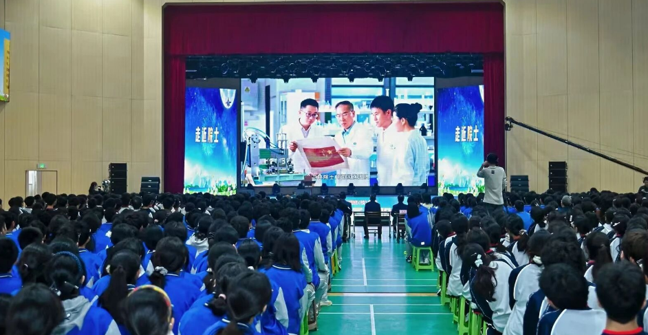 1776065423559028625.png 2.png