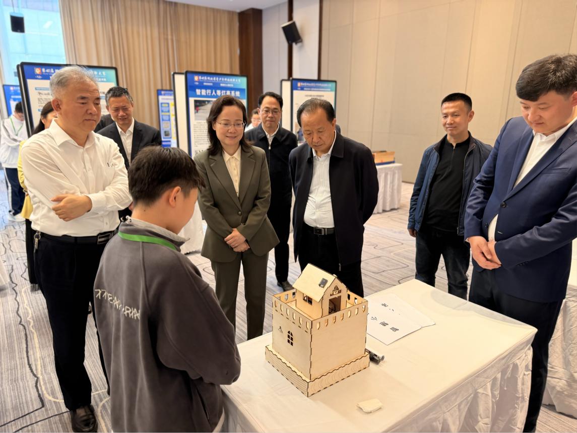 1776214802852052217.jpg 0acf646915af14085f11ed5426ec228f_1776127649067099276.jpg