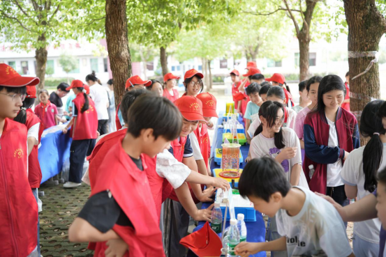 咸宁市科协流动科学课活动走进咸安双溪新闻稿(1)549.png