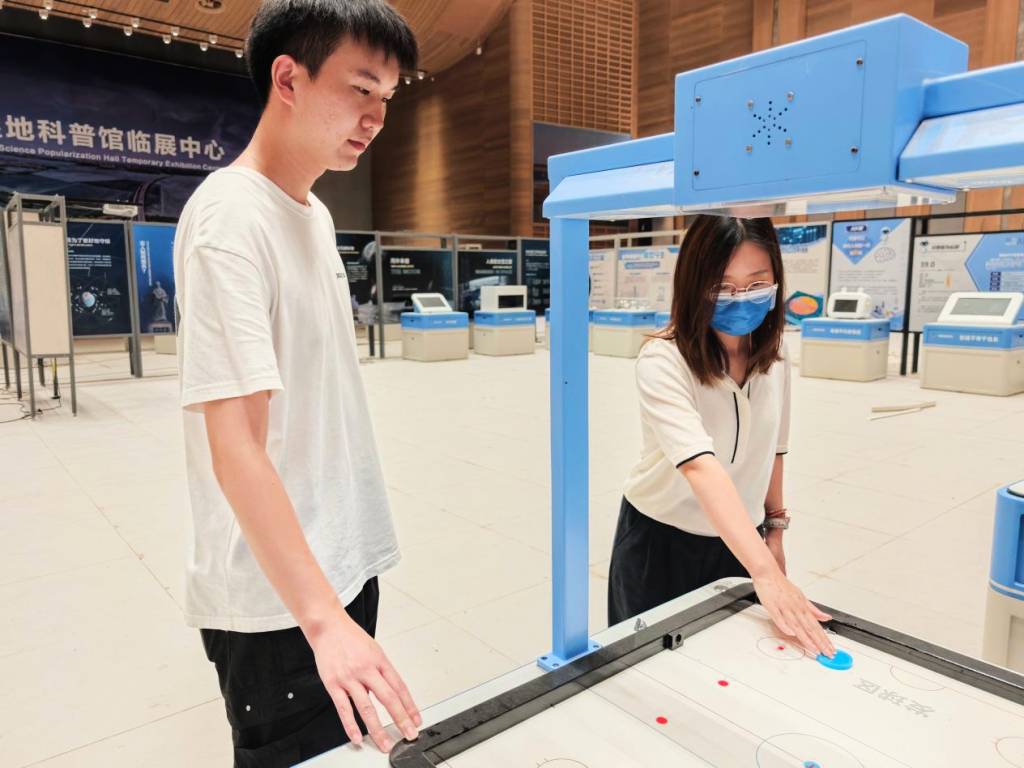 1783912919485058224.jpg 18.流动科技馆转场 6月_1024_768_70.jpg