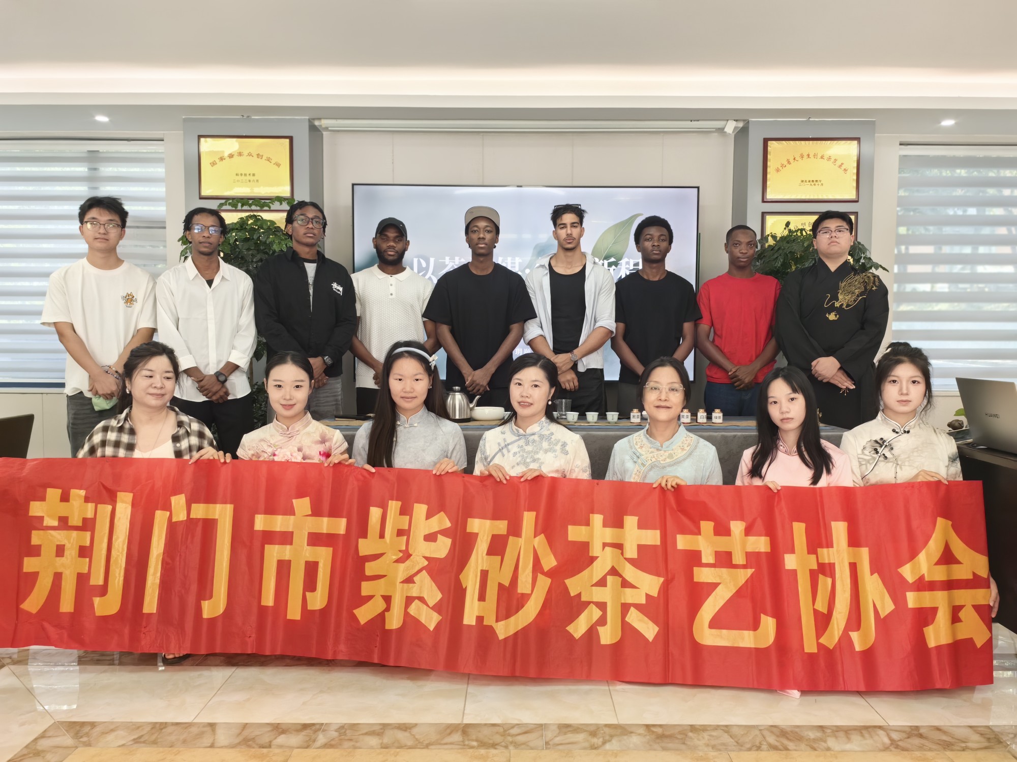 图片9_副本.jpg
