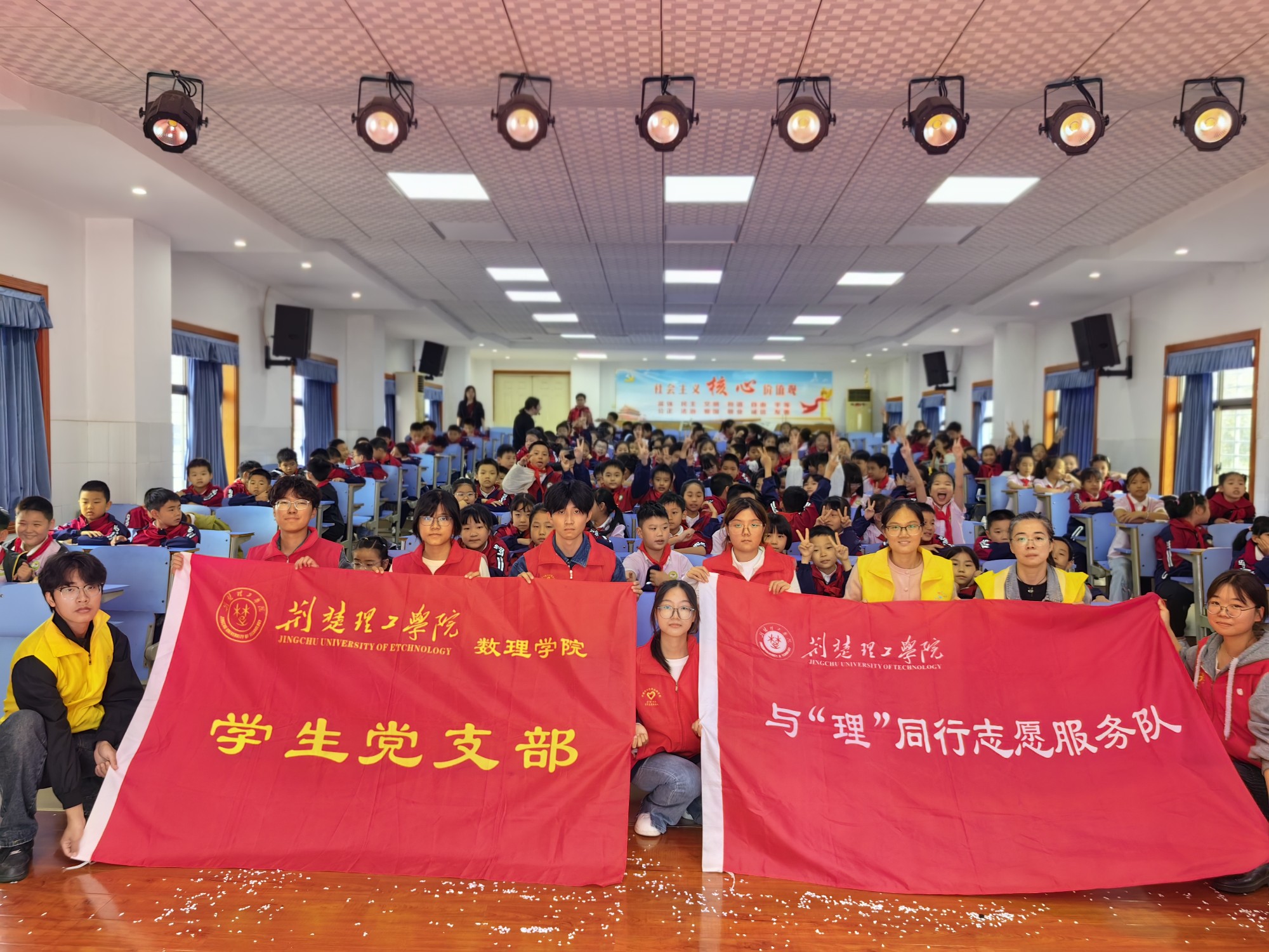 微信图片_20260920155324_593_737_副本.jpg