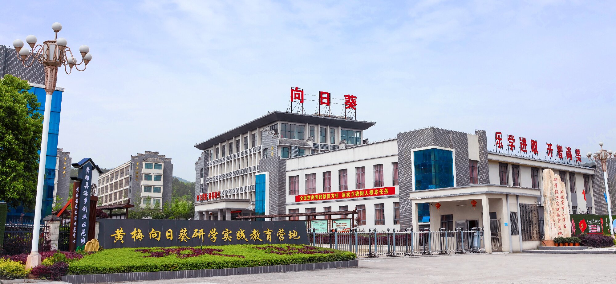 微信图片_2026-10-08_145830_918.jpg